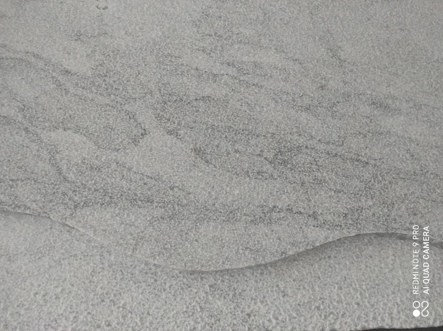 Marmo Bianco Carrara Bocciardato e Spazzolato